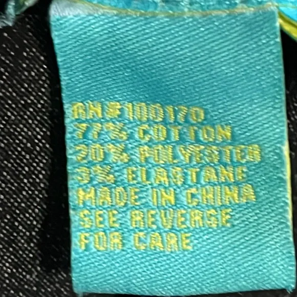 Sandro Cropped Denim Jacket - Picture 13 of 14